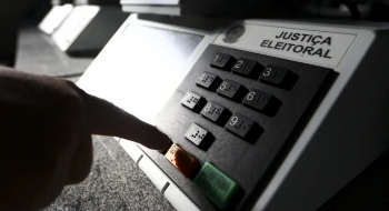 Eleitores que não votaram devem justificar ausência até 7 de janeiro
